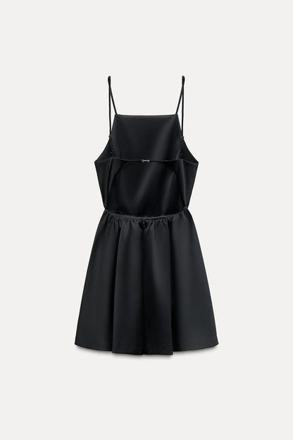 Vivienne Mini